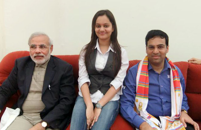 file-pic-of-dhyani-dave-with-narendra-modi-and-viswanathan-anand