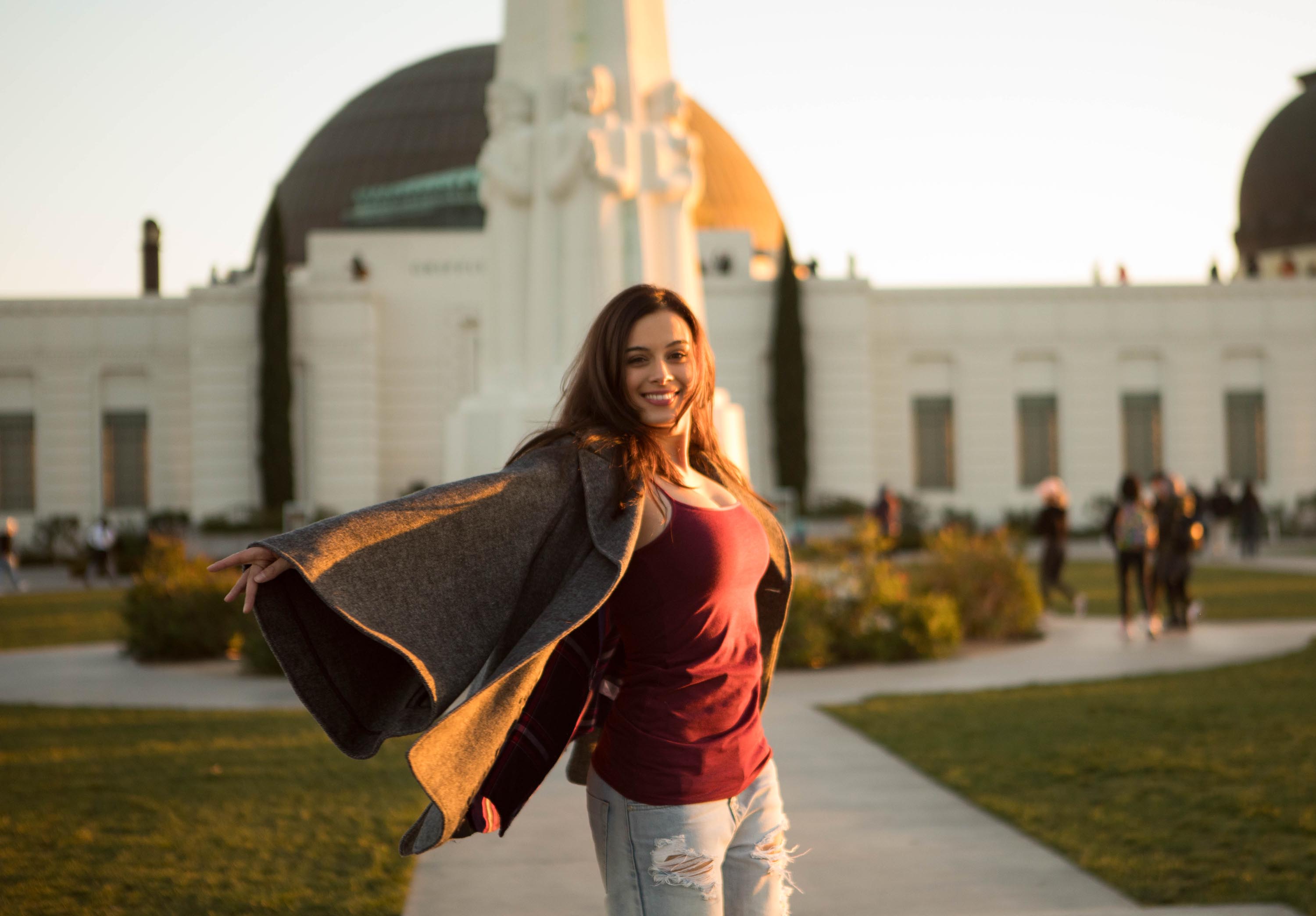 evelyn-sharma-at-the-griffith-observatory-dedicated-to-astronomy-education-for-the-general-public-at-la-southern-california
